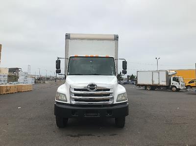 Used 2020 Hino 268A Single Cab Wabash Box Truck with Liftgate for sale #340306 - photo 2