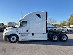 Used 2020 Freightliner Cascadia Cummins X15 Semi Truck with Sleeper Cab for sale #341000 - photo 4