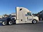 Used 2020 Freightliner Cascadia Cummins X15 Semi Truck with Sleeper Cab for sale #341000 - photo 8