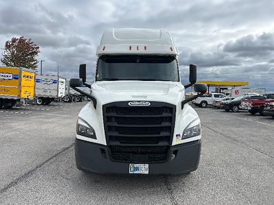 Used 2020 Freightliner Cascadia Cummins X15 Semi Truck with Sleeper Cab for sale #341029 - photo 2