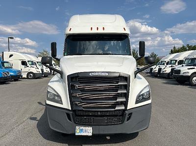 Used 2020 Freightliner Cascadia Cummins X15 Semi Truck with Sleeper Cab for sale #341049 - photo 2