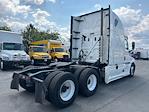 Used 2020 Freightliner Cascadia Cummins X15 Semi Truck with Sleeper Cab for sale #341050 - photo 7