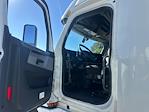 Used 2020 Freightliner Cascadia Cummins X15 Semi Truck with Sleeper Cab for sale #341065 - photo 9