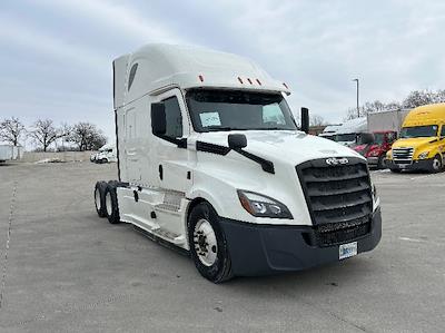 Used 2020 Freightliner Cascadia Cummins X15 Semi Truck with Sleeper Cab for sale #341079 - photo 1