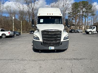 Used 2020 Freightliner Cascadia Cummins X15 Semi Truck with Sleeper Cab for sale #341083 - photo 2
