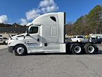 Used 2020 Freightliner Cascadia Cummins X15 Semi Truck with Sleeper Cab for sale #341083 - photo 8