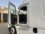 Used 2020 Freightliner Cascadia Cummins X15 Semi Truck with Sleeper Cab for sale #341089 - photo 9