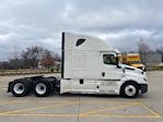 Used 2020 Freightliner Cascadia Cummins X15 Semi Truck with Sleeper Cab for sale #341090 - photo 8