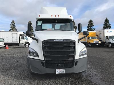 Used 2020 Freightliner Cascadia Cummins X15 Semi Truck for sale #341242 - photo 2