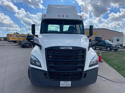 Used 2020 Freightliner Cascadia Cummins X15 Semi Truck for sale #341249 - photo 2
