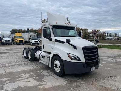 Used 2020 Freightliner Cascadia Cummins X15 Semi Truck for sale #341285 - photo 1