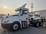 Used 2020 Freightliner Cascadia Cummins X15 Semi Truck for sale #341288 - photo 3