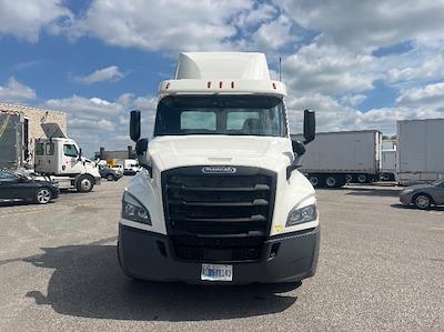 Used 2020 Freightliner Cascadia Cummins X15 Semi Truck for sale #341292 - photo 2