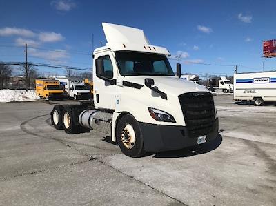 Used 2020 Freightliner Cascadia Cummins X15 Semi Truck for sale #341300 - photo 1