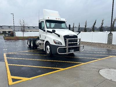Used 2020 Freightliner Cascadia Cummins X15 Semi Truck for sale #341320 - photo 1