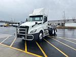 Used 2020 Freightliner Cascadia Cummins X15 Semi Truck for sale #341320 - photo 2