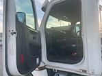 Used 2020 Freightliner Cascadia Cummins X15 Semi Truck for sale #341403 - photo 9