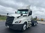 Used 2020 Freightliner Cascadia Cummins X15 Semi Truck for sale #341407 - photo 3
