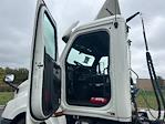 Used 2020 Freightliner Cascadia Cummins X15 Semi Truck for sale #341407 - photo 9