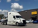 Used 2020 Freightliner Cascadia Cummins X15 Semi Truck with Sleeper Cab for sale #341586 - photo 1