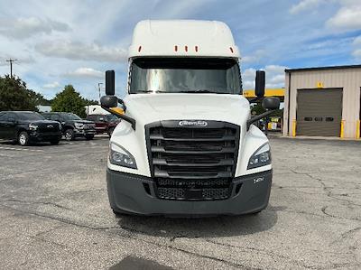 Used 2020 Freightliner Cascadia Cummins X15 Semi Truck with Sleeper Cab for sale #341588 - photo 2
