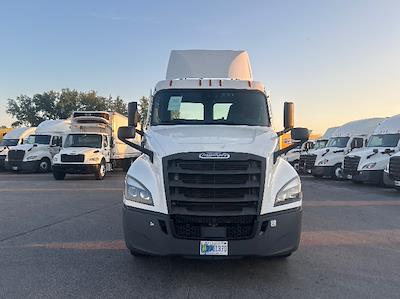 Used 2021 Freightliner Cascadia Detroit DD13 Semi Truck for sale #341609 - photo 2
