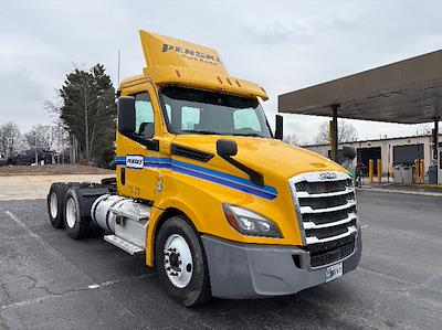 Used 2020 Freightliner Cascadia Detroit DD13 Semi Truck for sale #341790 - photo 1
