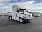 Used 2020 Freightliner Cascadia Detroit DD15AT Semi Truck with Sleeper Cab for sale #342002 - photo 1