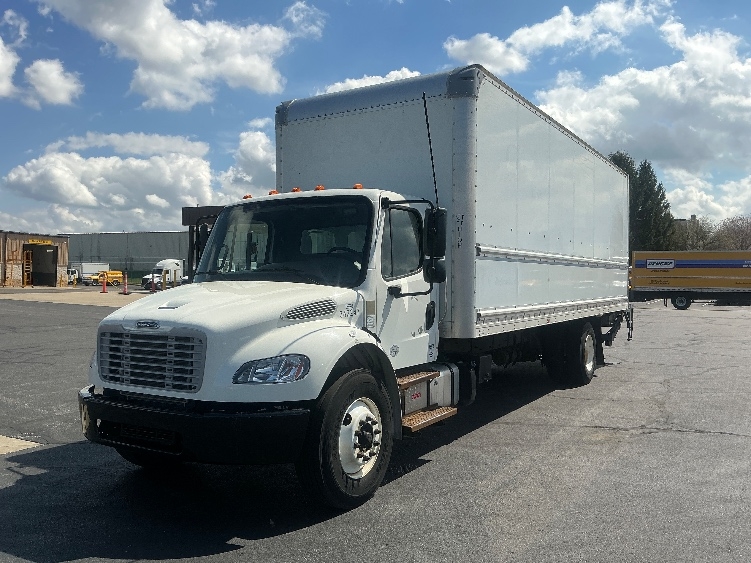 Used 2020 Freightliner M2 106 - photo 5