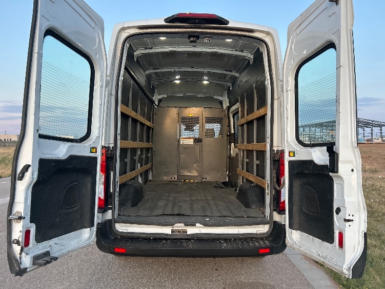 Used 2019 Ford Transit 250 - photo 7