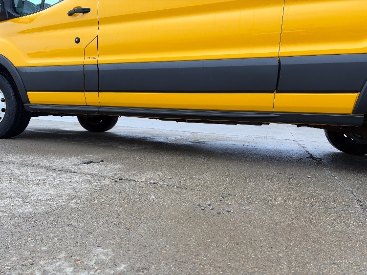 Used 2019 Ford Transit 250 - photo 7