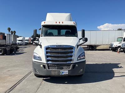 Used 2020 Freightliner Cascadia Detroit DD13 Semi Truck for sale #344436 - photo 2