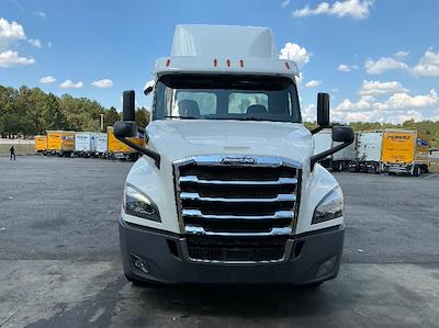 Used 2020 Freightliner Cascadia Detroit DD13 Semi Truck for sale #344446 - photo 2