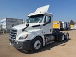 Used 2020 Freightliner Cascadia Detroit DD13 Semi Truck for sale #344458 - photo 3