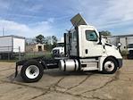 Used 2021 Freightliner Cascadia Detroit DD13 Semi Truck for sale #344795 - photo 8