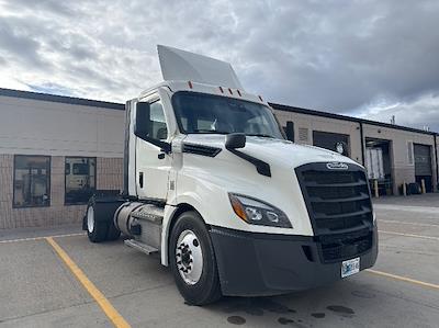 Used 2021 Freightliner Cascadia Detroit DD13 Semi Truck for sale #344814 - photo 1