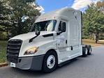 Used 2021 Freightliner Cascadia Detroit DD15AT Semi Truck with Sleeper Cab for sale #344883 - photo 3