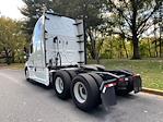 Used 2021 Freightliner Cascadia Detroit DD15AT Semi Truck with Sleeper Cab for sale #344883 - photo 5
