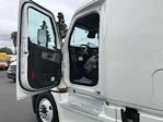 Used 2021 Freightliner Cascadia Detroit DD15AT Semi Truck with Sleeper Cab for sale #344889 - photo 9
