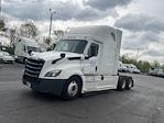 Used 2021 Freightliner Cascadia Detroit DD15AT Semi Truck with Sleeper Cab for sale #344891 - photo 3