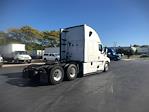 Used 2021 Freightliner Cascadia Detroit DD15AT Semi Truck with Sleeper Cab for sale #344928 - photo 7