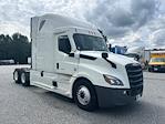 Used 2021 Freightliner Cascadia Detroit DD15AT Semi Truck with Sleeper Cab for sale #344934 - photo 1