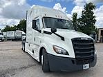 Used 2021 Freightliner Cascadia Detroit DD15AT Semi Truck with Sleeper Cab for sale #344936 - photo 1