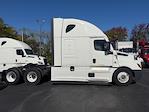 Used 2021 Freightliner Cascadia Detroit DD15AT Semi Truck with Sleeper Cab for sale #344939 - photo 8