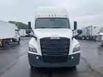 Used 2021 Freightliner Cascadia Detroit DD15AT Semi Truck with Sleeper Cab for sale #344952 - photo 2