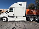 Used 2021 Freightliner Cascadia Detroit DD15AT Semi Truck with Sleeper Cab for sale #344972 - photo 4