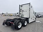 Used 2021 Freightliner Cascadia Detroit DD15AT Semi Truck with Sleeper Cab for sale #345130 - photo 7