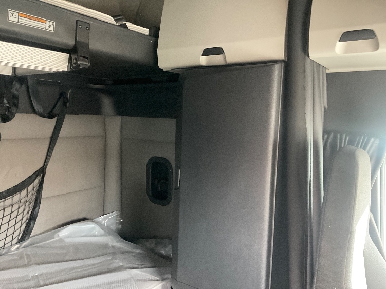 Used 2021 Freightliner Cascadia - photo 20