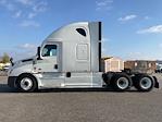 Used 2021 Freightliner Cascadia Detroit DD15AT Semi Truck with Sleeper Cab for sale #345138 - photo 4