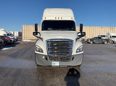 Used 2021 Freightliner Cascadia Detroit DD15AT Semi Truck with Sleeper Cab for sale #345144 - photo 2